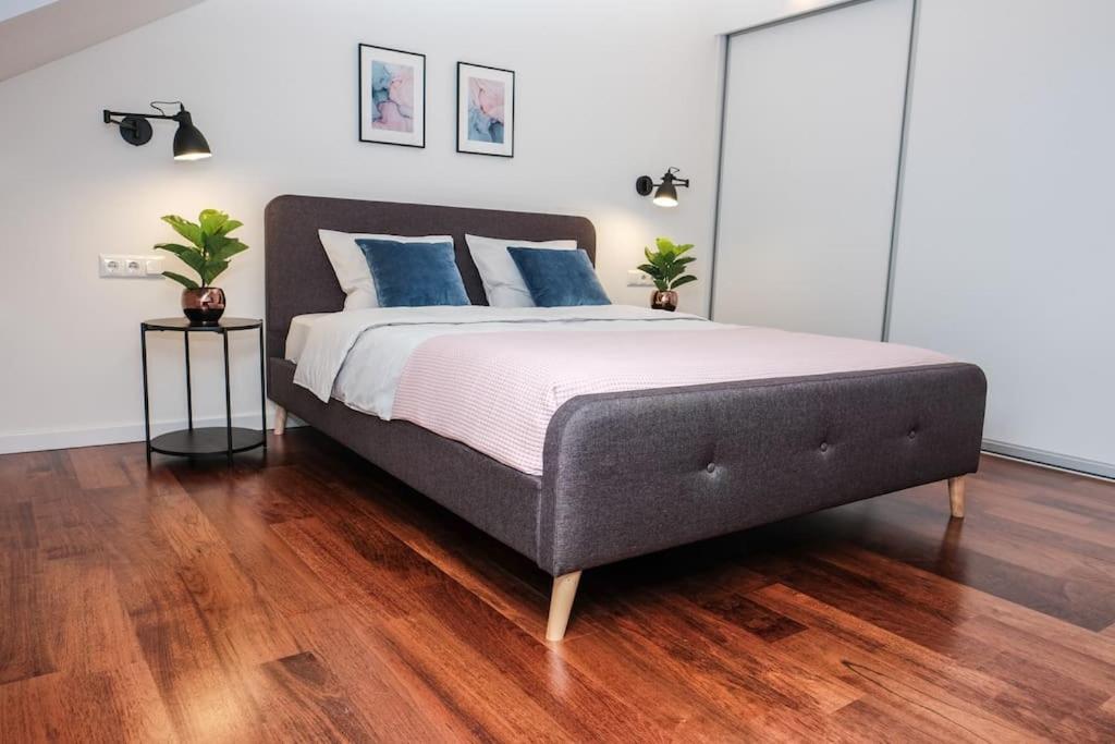 #Stayhere - Spacious Luxury Town Hall 3Bdr Apartment Βίλνιους Εξωτερικό φωτογραφία