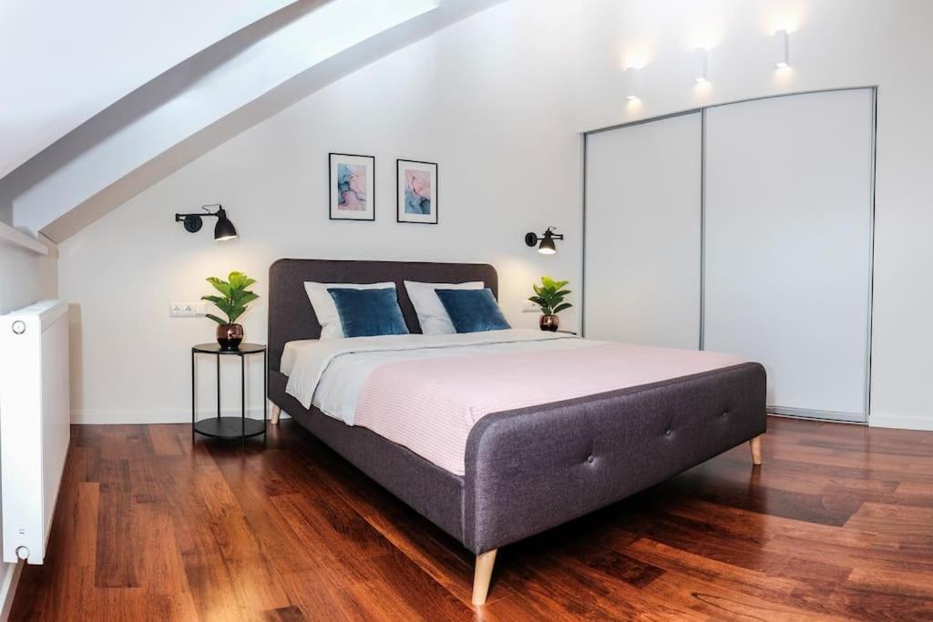 #Stayhere - Spacious Luxury Town Hall 3Bdr Apartment Βίλνιους Εξωτερικό φωτογραφία