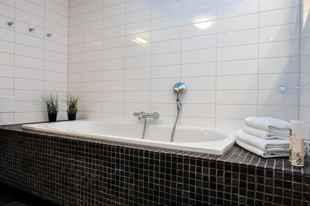 #Stayhere - Spacious Luxury Town Hall 3Bdr Apartment Βίλνιους Εξωτερικό φωτογραφία